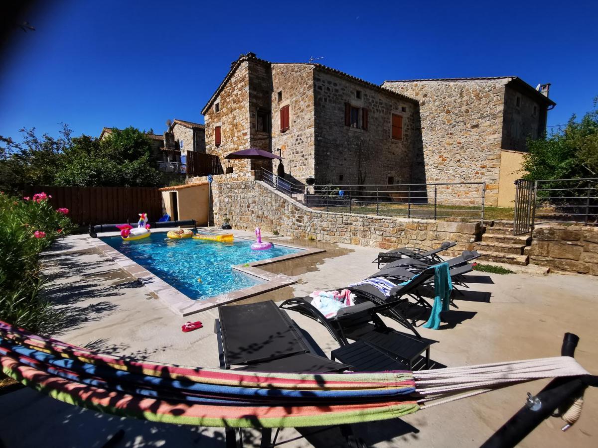 Magnifique Gite En Pierres 6 Personnes Avec Piscine Privee Ardeche Plein Sud Lablachère 外观 照片